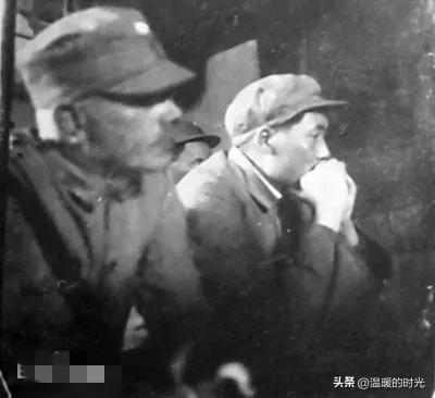 关于白求恩都是宣传他如何高尚伟大，却不知他为何全力救治中国人