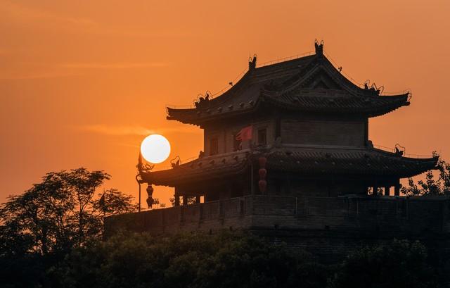 八百里秦川话西安