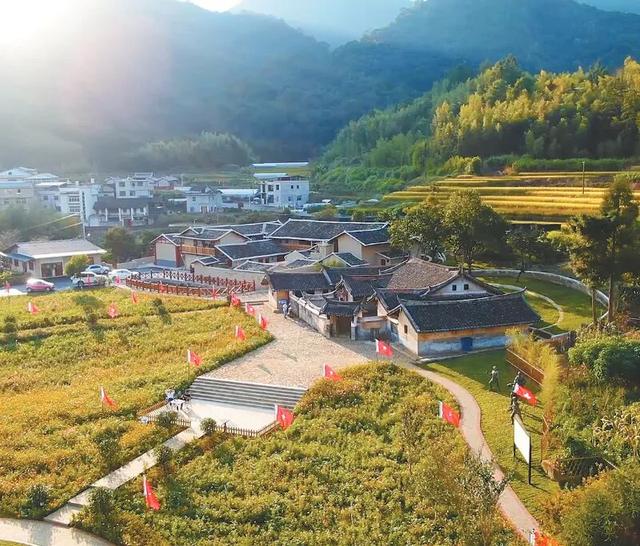 清新福建·五彩龙岩丨红色，龙岩最鲜明的主色