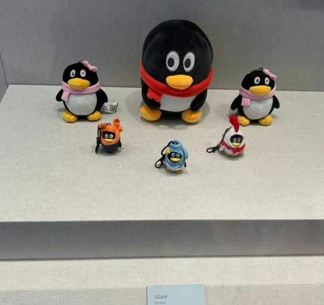 “最不怕被盗”！深圳博物馆火上热搜，网友：这个展品我家也有