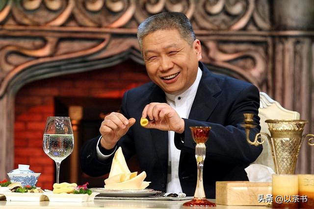 原来马未都妻子是她，怪不得做啥都能来财，真是娶一个贤妻旺三代