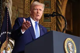 美国改变对华称呼，特朗普盯上核武，关键时刻，想让中国破财消灾图片