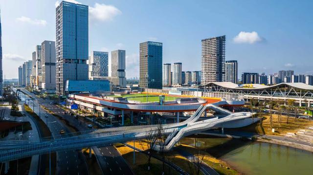 成都东部新区点燃“文旅+百业”融合发展新引擎