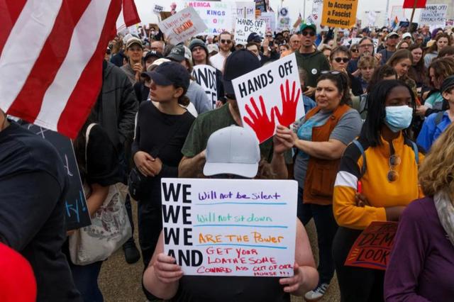 打？奉陪到底，联合国爆发激战，中方开始算账，第一个收拾美国