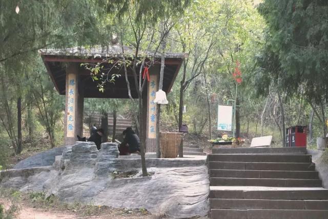 秋高气爽，一起去爬山呀