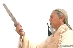 原来在封神榜最强武器中：打神鞭仅排第二，化血神刀虐爆雷震子图片