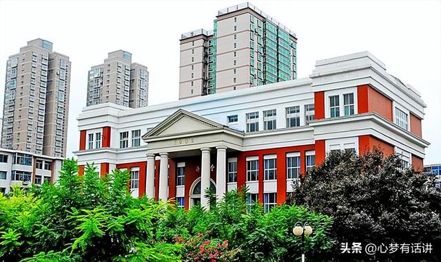 山西称霸一方的1所高中，出过19个省状元，和山大附中谁更强？