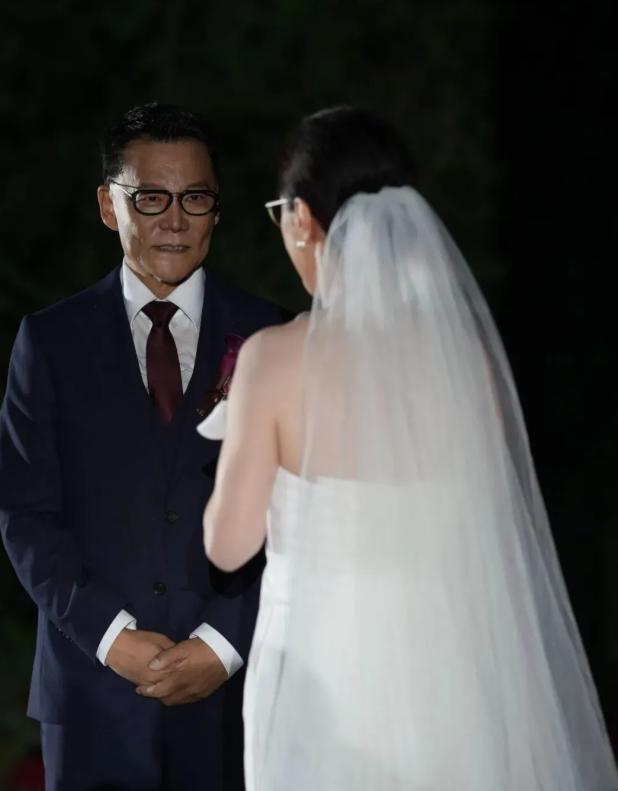 俞渝也没想到，刚离婚2年，李国庆就娶了他40年前的“白月光”