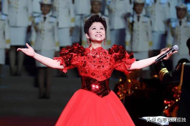 63岁董文华不再沉默，揭露当年被“封杀”原因，原来我们错怪她了
