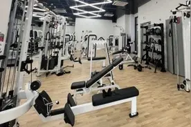 上海理工大学体育健身中心健身房即将试营业！图片