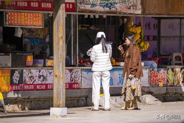 沙力旅游服务驿站曾是很完美的观景平台，可惜目前已经略显破败