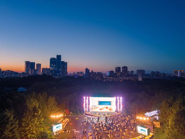 穿越仙妖界：夜游长春西游乐园，找回童年的筋斗云