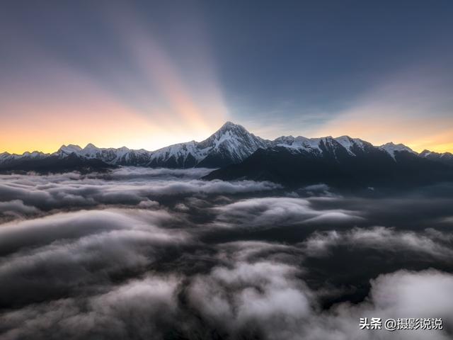 中国醉美地标集：贡嘎雪山、九寨沟、洱海、鸣沙山、万佛塔