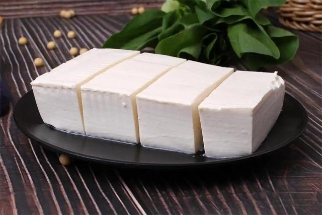豆腐是血压“抑制剂”？医生：若想要血压正常，可多吃这3种食物