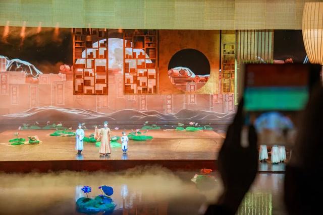 中秋国庆，备受喜爱！「月映武夷」以文化之名照亮武夷山水！