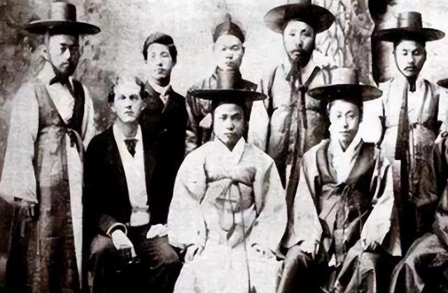 韩国历史造假把神话当历史，联合国质问：你的祖先怎么全在中国？