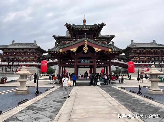 应天门下的时光褶皱：我的隋唐洛阳城独行记