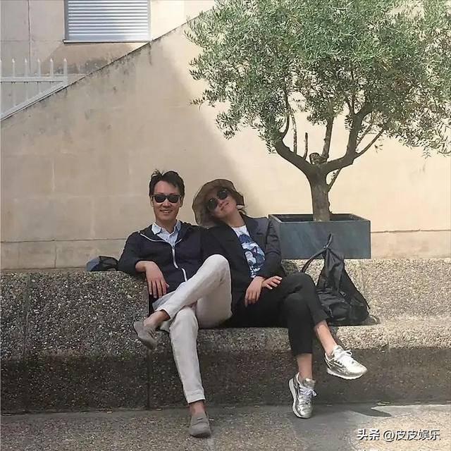 朱媛媛离世不到一年，辛柏青高调传出喜讯	，终于可以安心了