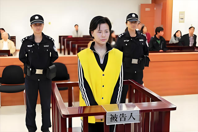 她利用美貌骗17亿，煤老板为她豪掷3000万，地产老总"送"她1.8亿