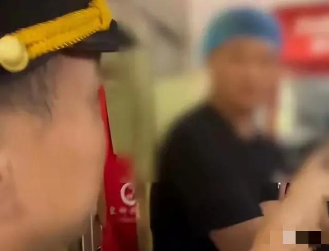 恶心！已确认：查封！全部下架！网友：看了不敢吃了
