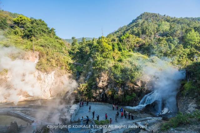 我愿称腾冲为秋季的天花板!银杏、温泉、古镇,来过的人都不想走