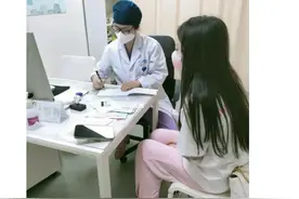 女孩什么时候猛长个？什么时候来月经？什么时候停止长个？图片