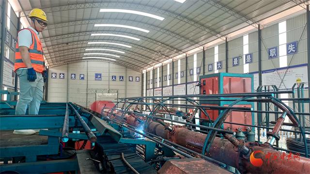 公发筑路 畅行陇原｜智慧筑路新标杆：揭秘华二项目总包部的“科技大脑”