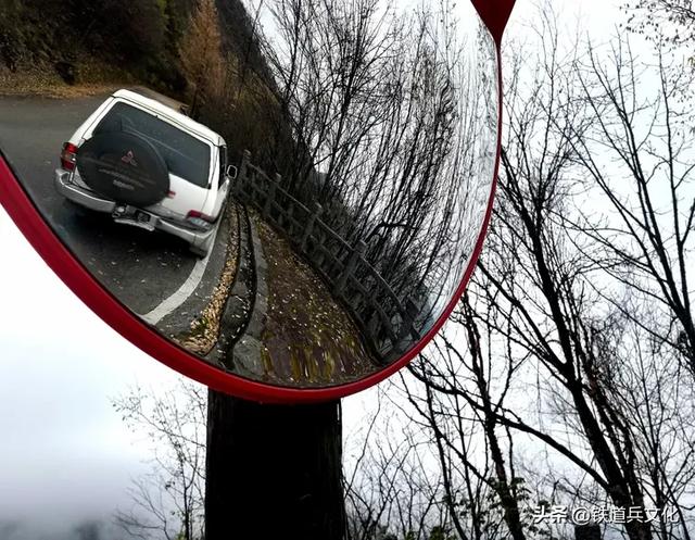 车过神农架【原创】作者:原铁十师陶玉和