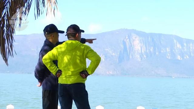 西山“睡美人”是侧躺还是平躺?网友吵翻了