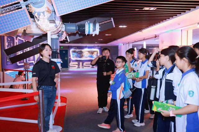 坪仔C游记研学新程启程 解锁“低碳+航天”双维探索