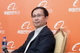 张勇一退到底？卸任阿里云董事长、CEO，阿里给他投10亿美金！图片