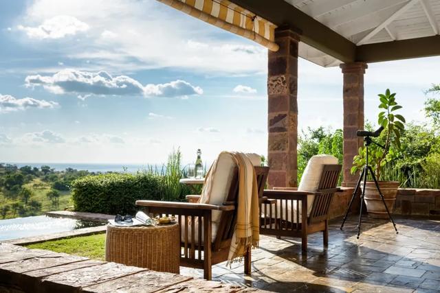 非洲坦桑尼亚8天7晚野奢之旅，乘越野车Safari，看动物大迁徙！