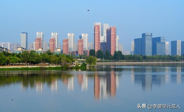 灞河的早晨