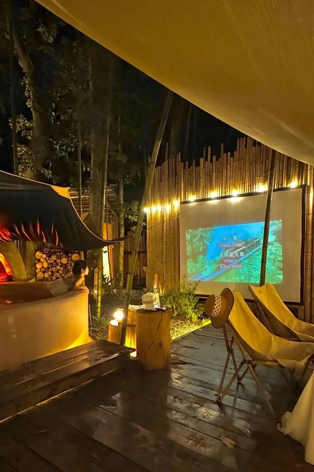 秋崃 | 深秋微凉，正好躲进邛崃山里泡个汤！