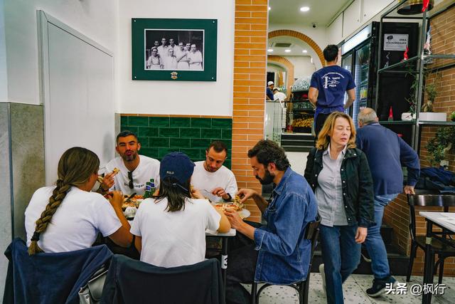 十年两刷意大利，南意根本不在乎米其林，他们只在乎番茄够不够酸