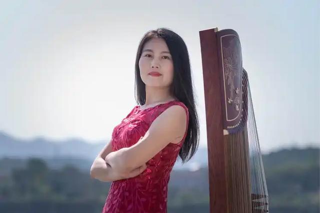 婚姻里的沉默成本：女人如何在妥协中失去自我