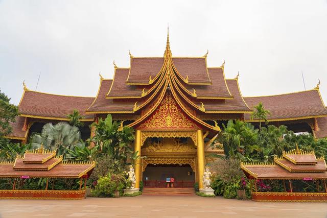 赴云巅之约!12天云南软卧专列抢位啦