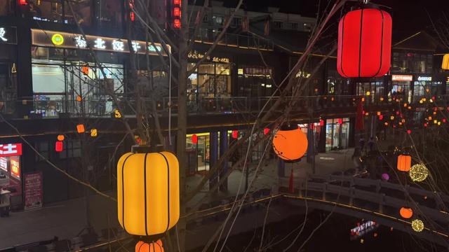 古灯新韵！靖远水街的夜景值得你出门一趟