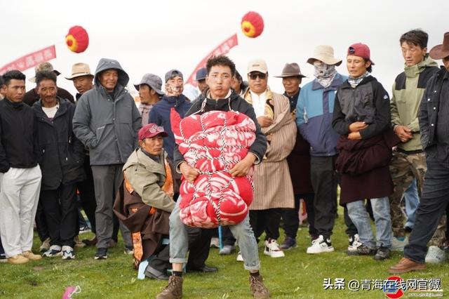 祁连县峨堡镇第十届“丝路古镇・黄菇之乡”草原风情文旅活动启幕