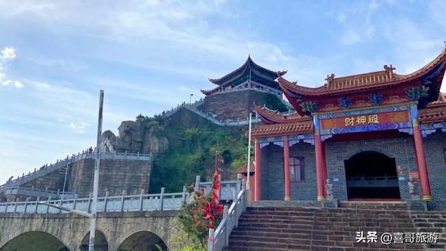 道韵仙踪,楚南奇境——探秘张家界东线瑰宝五雷仙山