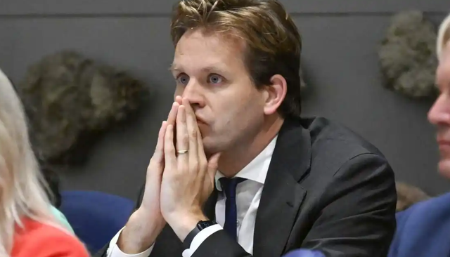 中荷在北京谈了2天，荷兰认错但不道歉，中方不让步：要撤销命令