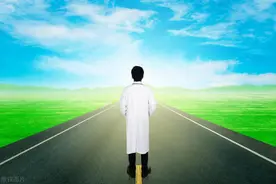 乡村全科执业助理医师未来之路在何方？图片