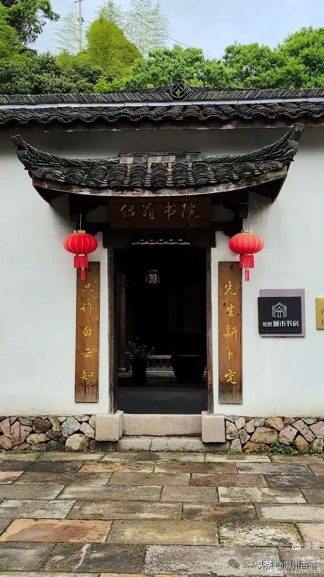 一枝红杏出墙来！探秘叶绍翁故居，世外桃源般的古村落！