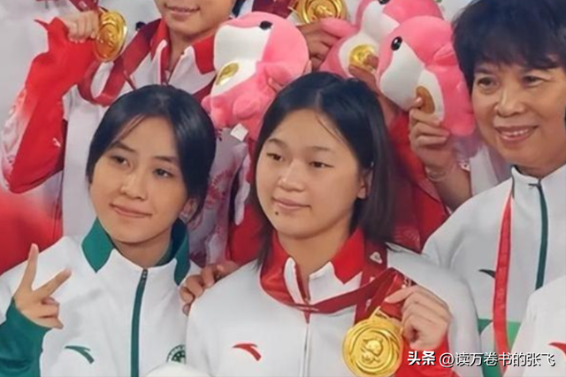 “捐款事件”升级，全红婵的雕像被建议拆除，陈芋汐的话应验了