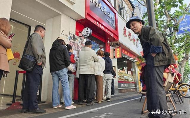 年轻人正在逃离上海！真相很扎心，577万的老人，谁来也遭不住！