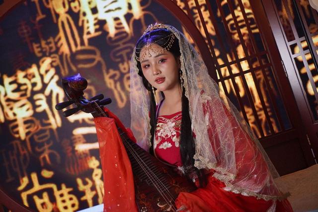 【外眼看云南】以脚步丈量，用镜头传播：他们成为和美云南“海外代言人”