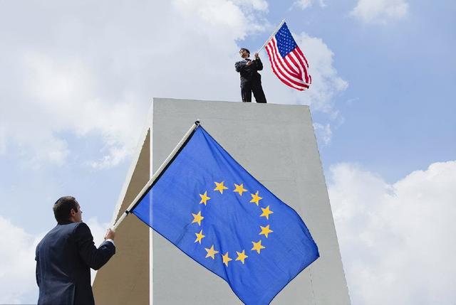 中方话音刚落，特朗普通告全世界：税率加到200%！首个牺牲国出现