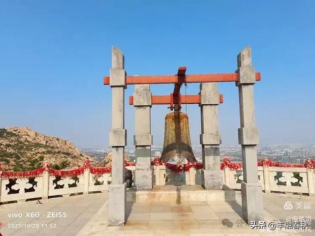 青岛大珠山记：从石门寺到拜佛台的云端巡礼｜ 申艳娟