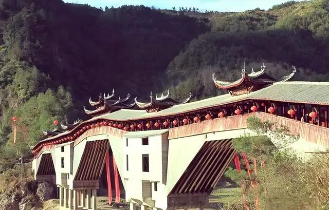 泰顺福庆桥：两毁两建，三廊相连，史上最长木拱廊桥