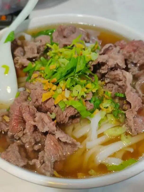 今晚去岗厦吧！“十几元吃饱，几十元吃好”！
